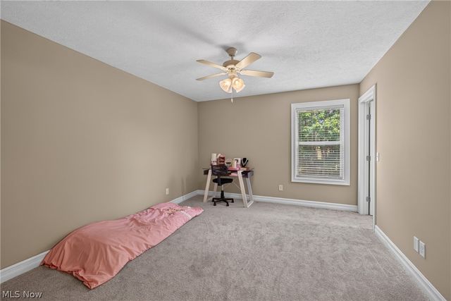 483 S Marigold Lane, Kent, OH 44240
