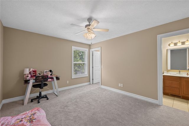483 S Marigold Lane, Kent, OH 44240