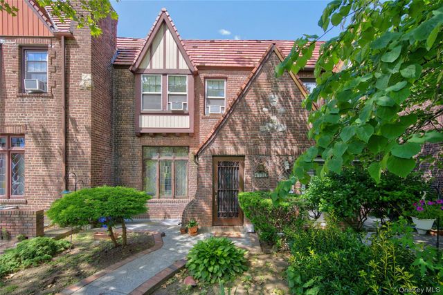 47-30 188th Street, Flushing, NY 11358