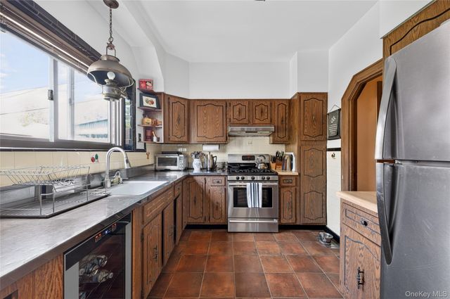 47-30 188th Street, Flushing, NY 11358