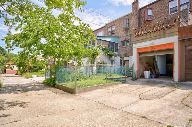 47-30 188th Street, Flushing, NY 11358