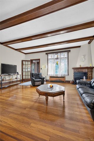 47-30 188th Street, Flushing, NY 11358