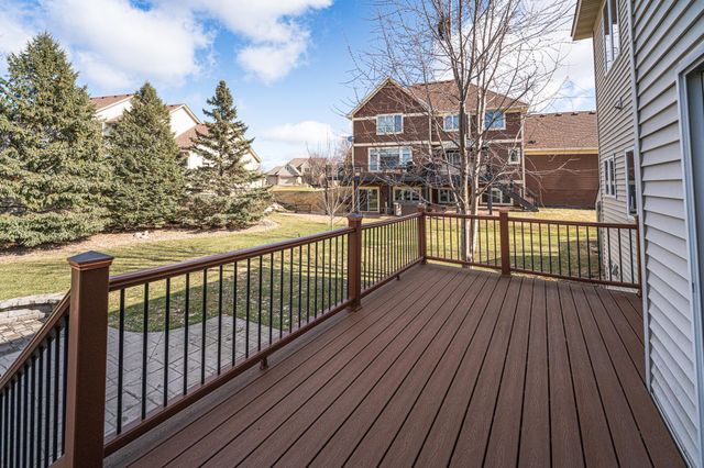 9460 138th Street W, Savage, MN 55378