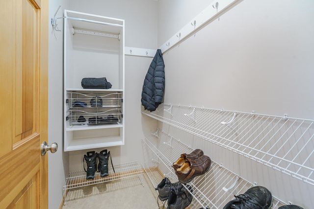 9460 138th Street W, Savage, MN 55378