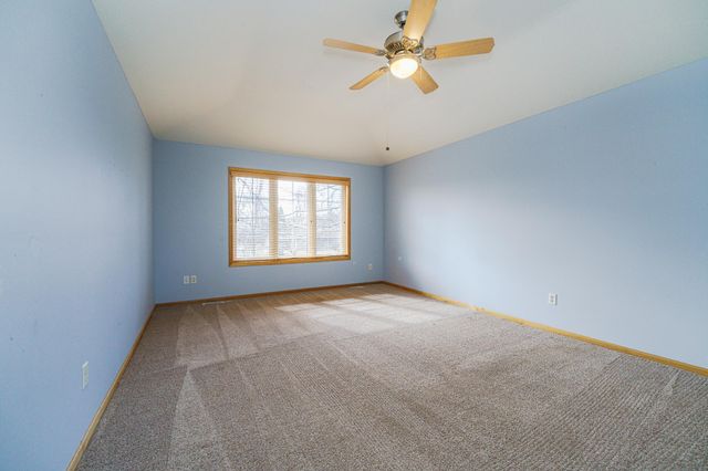 9460 138th Street W, Savage, MN 55378