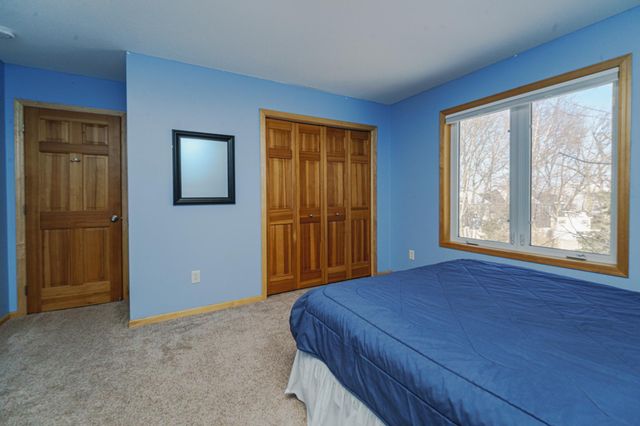 9460 138th Street W, Savage, MN 55378