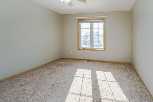 9460 138th Street W, Savage, MN 55378