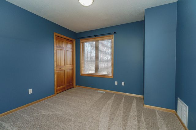 9460 138th Street W, Savage, MN 55378