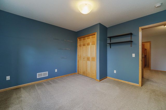 9460 138th Street W, Savage, MN 55378