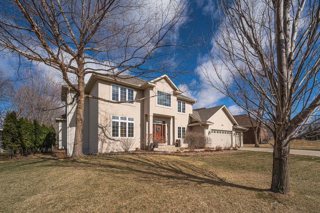 9460 138th Street W, Savage, MN 55378