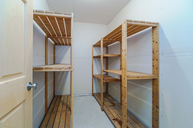 9460 138th Street W, Savage, MN 55378