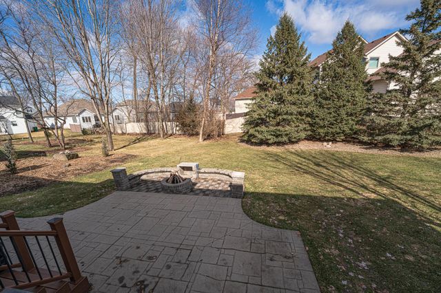 9460 138th Street W, Savage, MN 55378