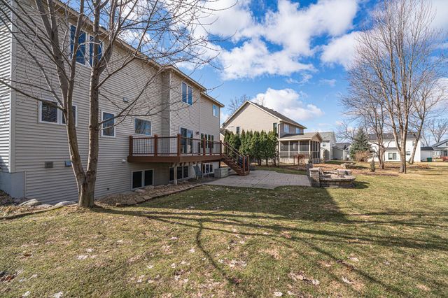9460 138th Street W, Savage, MN 55378