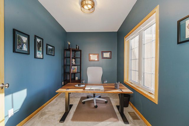 9460 138th Street W, Savage, MN 55378