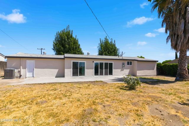 2233 Caldwell Avenue, Simi Valley, CA 93065
