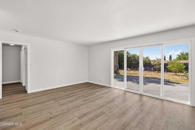 2233 Caldwell Avenue, Simi Valley, CA 93065