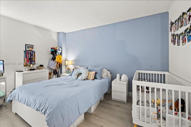 3101 N Country Club Drive 209, Aventura, FL 33180