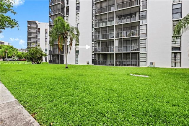 3101 N Country Club Drive 209, Aventura, FL 33180