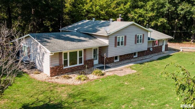 1521 S MAIN Street, Carterville, IL 62918