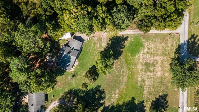 1521 S MAIN Street, Carterville, IL 62918