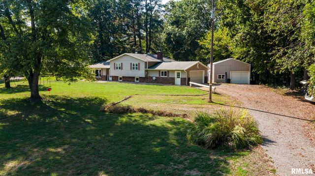 1521 S MAIN Street, Carterville, IL 62918