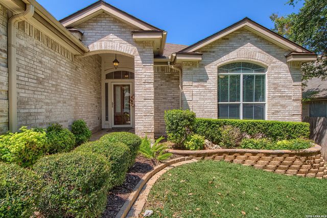 4722 EMDEN HOLW, San Antonio, TX 78247