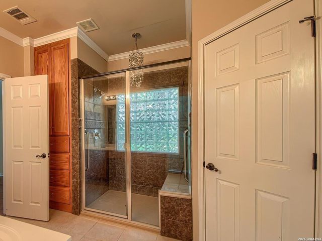 4722 EMDEN HOLW, San Antonio, TX 78247