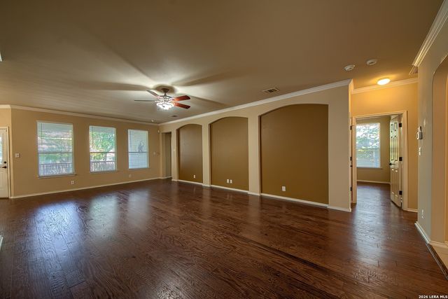 4722 EMDEN HOLW, San Antonio, TX 78247