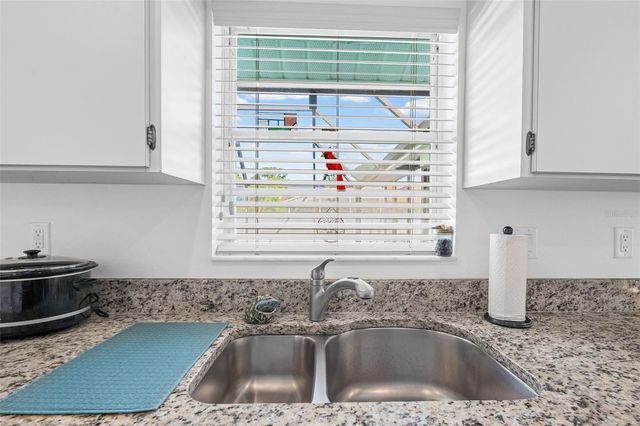 5988 MARIGOLD ROAD, Venice, FL 34293