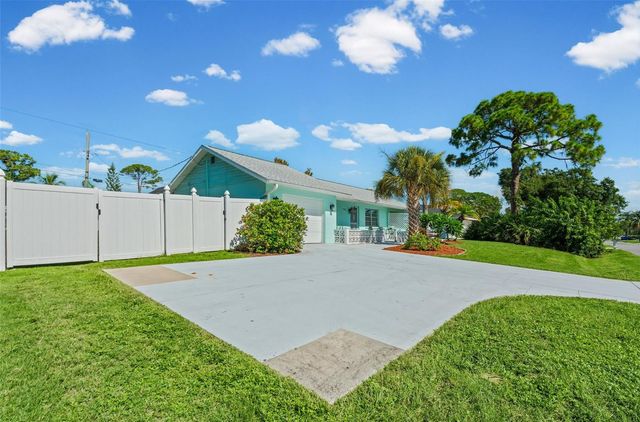 5988 MARIGOLD ROAD, Venice, FL 34293