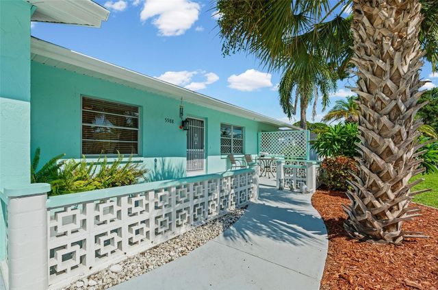 5988 MARIGOLD ROAD, Venice, FL 34293