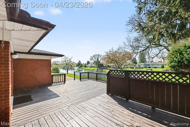 5030 Stellar Road, Shelby Twp, MI 48316