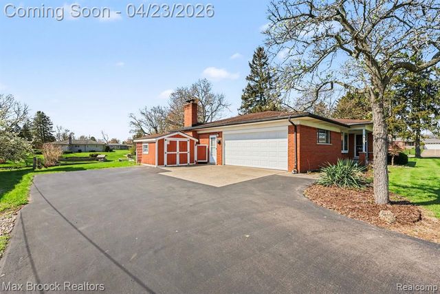 5030 Stellar Road, Shelby Twp, MI 48316