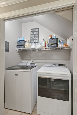 8 Sharonwood Dr, Nashville, TN 37215
