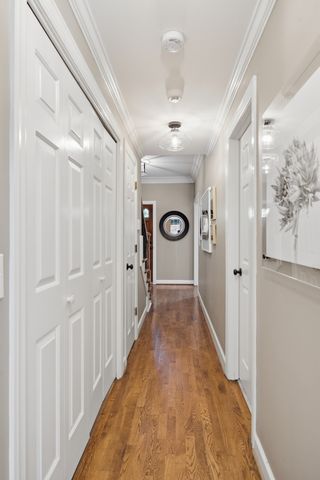 8 Sharonwood Dr, Nashville, TN 37215