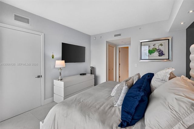 1300 S Miami Ave 3103, Miami, FL 33130