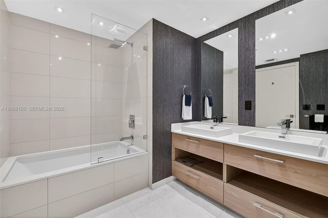 1300 S Miami Ave 3103, Miami, FL 33130