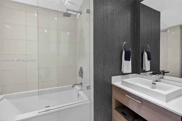 1300 S Miami Ave 3103, Miami, FL 33130