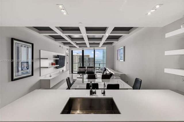 1300 S Miami Ave 3103, Miami, FL 33130