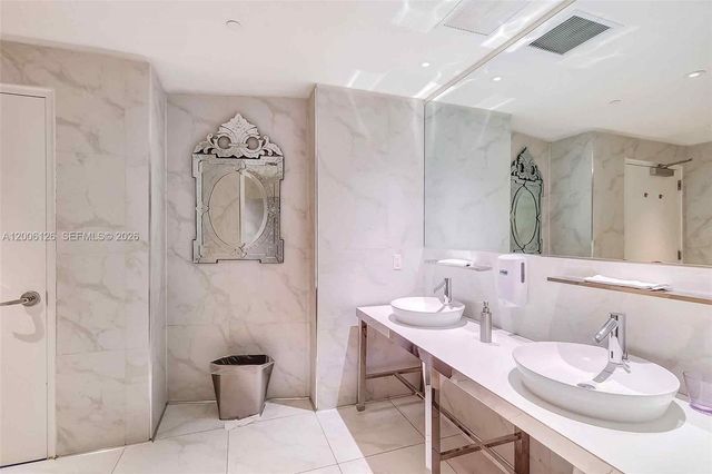 1300 S Miami Ave 3103, Miami, FL 33130