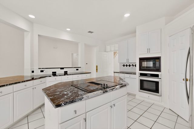 2301 Maryanne Lane, Plano, TX 75074