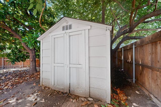 2301 Maryanne Lane, Plano, TX 75074