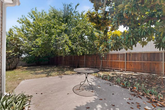 2301 Maryanne Lane, Plano, TX 75074