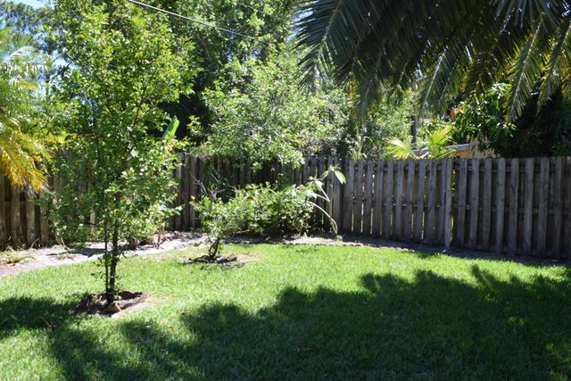 1074 SW Janar Avenue, Port St Lucie, FL 34953