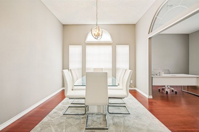 7013 Lo Chalmers Lane, Garland, TX 75043
