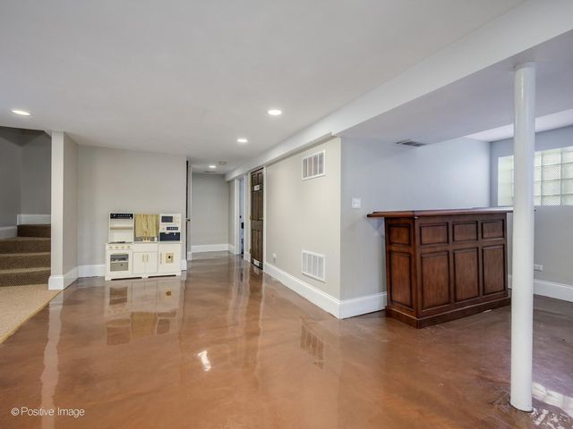 3716 Euclid Avenue, Berwyn, IL 60402