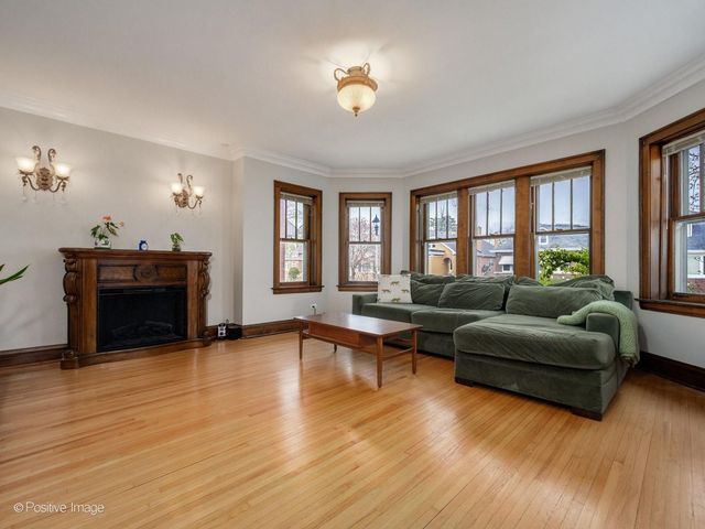 3716 Euclid Avenue, Berwyn, IL 60402