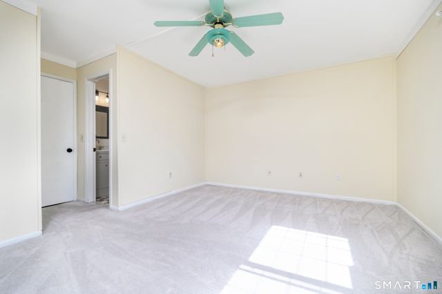 217 Foxwood Lane 217, Milford, CT 06461