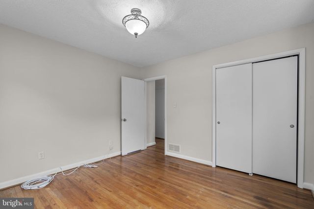 2604 JERALD DR, Baltimore, MD 21234
