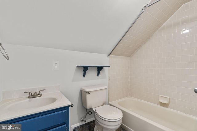 2604 JERALD DR, Baltimore, MD 21234